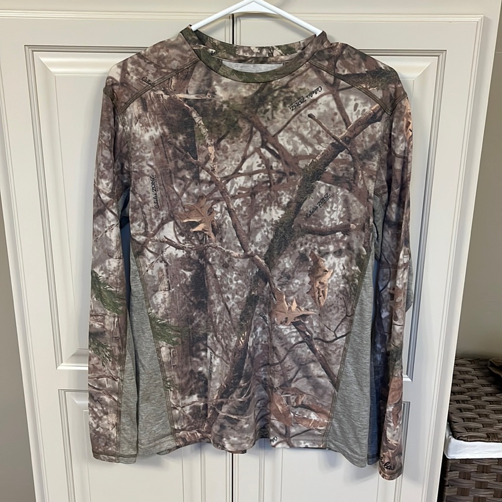 Women’s camo long sleeve